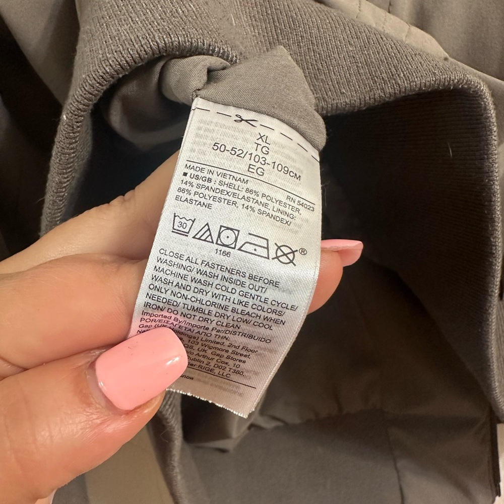 Bomber Jacket - Picture 6 of 6